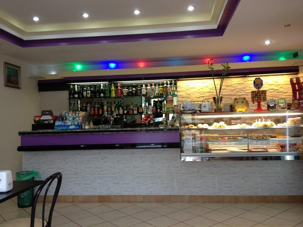 Hotel مانتوفا المظهر الخارجي الصورة